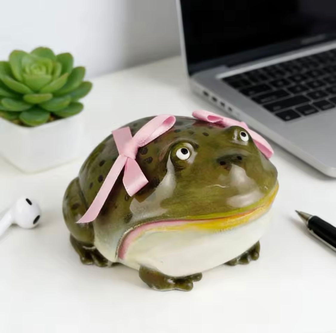 FroggyPods